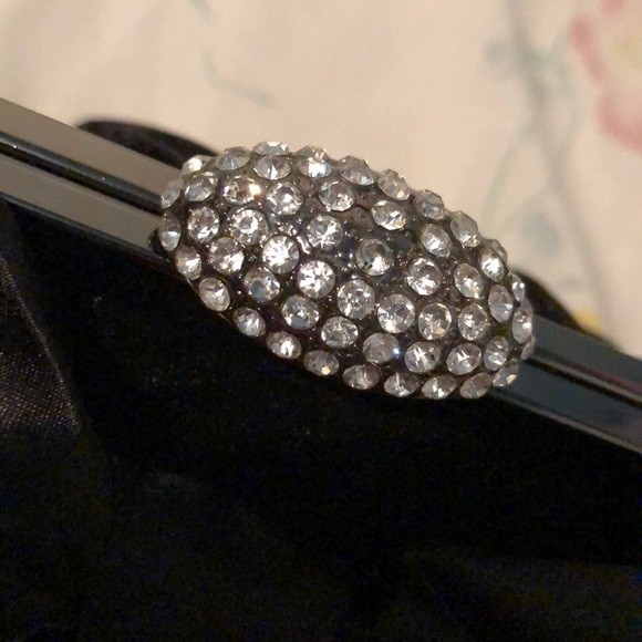 Neiman Marcus evening clutch - Picture 3 of 7